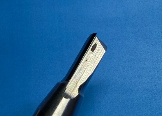 センタースルーエアーブロー品